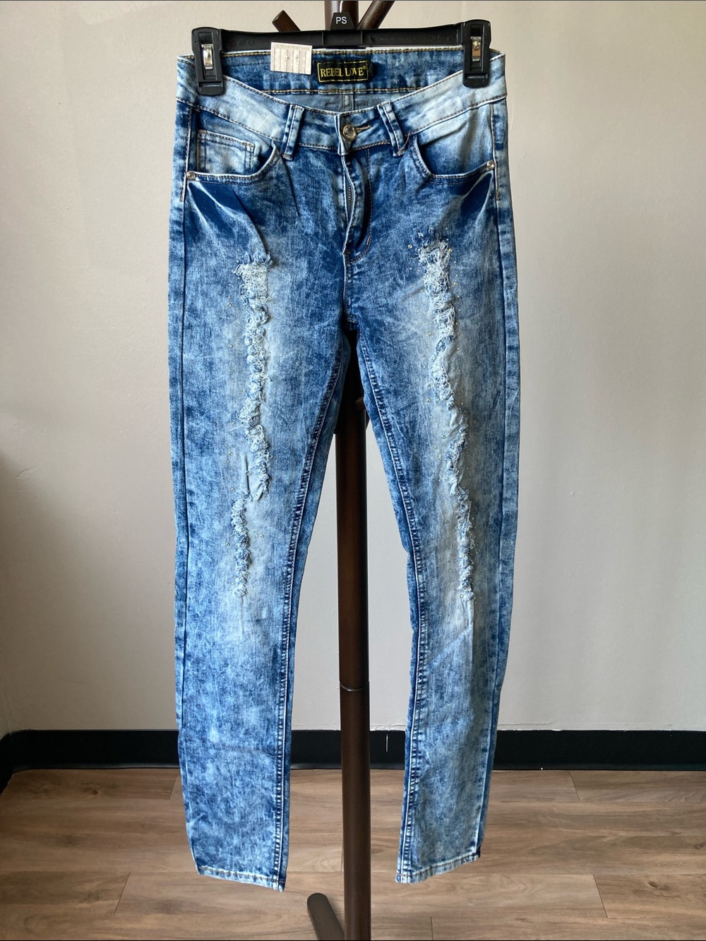 Rebel love jean distressed retro jean acid wash like color embellished 5 / 6 jr